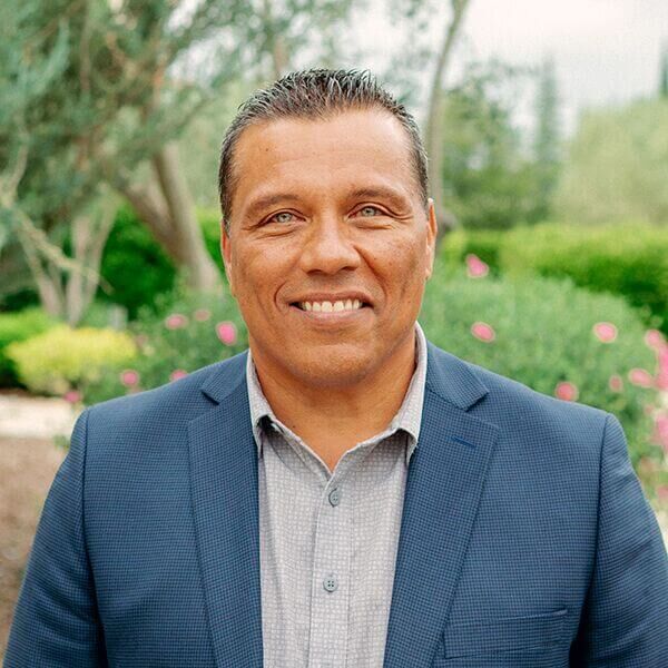 Robert Covarrubias