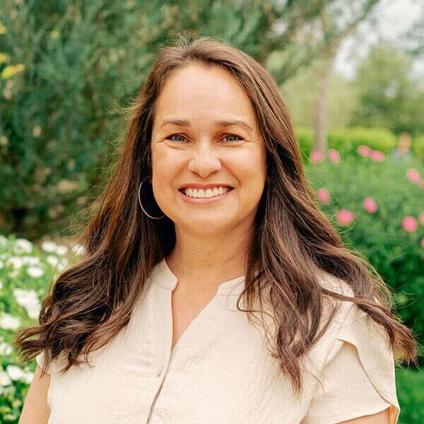 Yvette Givvin